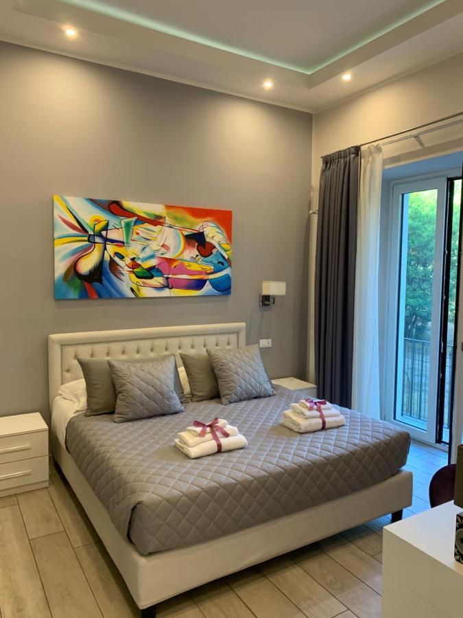 Bed and Breakfast Royal Gardens Казерта Экстерьер фото